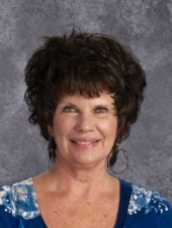 Beaver Dam Unified School District is saying farewell and extending gratitude to our retirees! 💚💛 We celebrate Penny Schmid, Teacher Assistant at Lincoln Elementary School, for 24 years of service. Wishing you all the best on your new adventures! 👏🎉 #BDFam