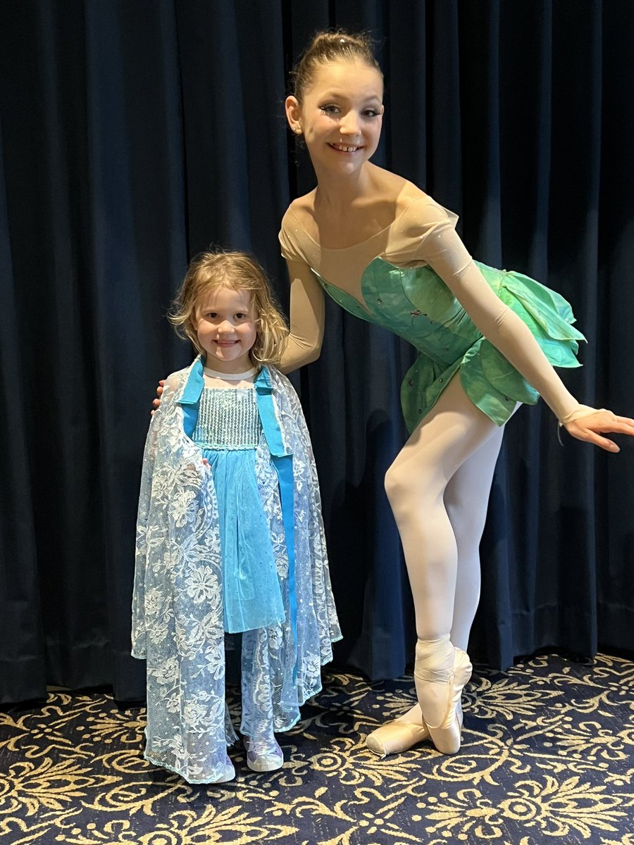 Nadia Shields tweet media