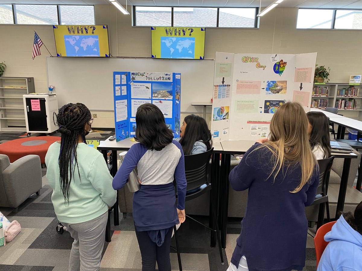 Bec_Chirps's tweet image. So proud of Emina’s Passion Project on the Bosnian War inspired by her family’s experiences and The Cat I Never Named by @amrasabicPHD. 🇧🇦 

Our stories matter. History repeats itself.