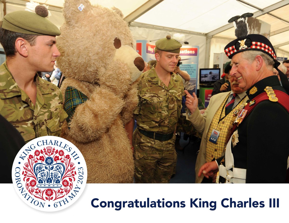 Congratulations King Charles III. "Baxterbear wishes His Majesty a long, happy and glorious reign." @ColdstreamBand <a href="/ColdstreamGds/">Coldstream Guards</a> @Soldierscharity #CoronationWeekend