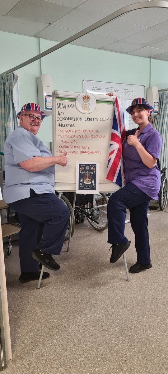 ViennaM_'s tweet photo. Coronation Shinanigans on N4 are in full swing! Love days like this! #strokerehab @Clarke11Sarah @SWBHnhs #KingsCoronation #MDTeamwork https://t.co/B01wpbtMWQ