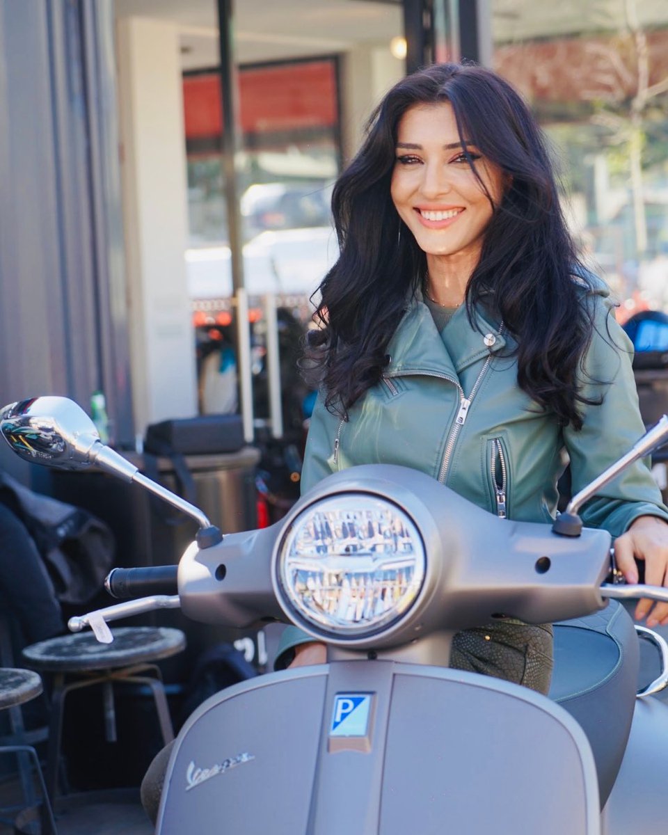 vespatrofficial's tweet image. Süper şık, süper teknolojik, süper özgür... 🛵 #SuperTech

#Vespa #GTS #DoğanTrend