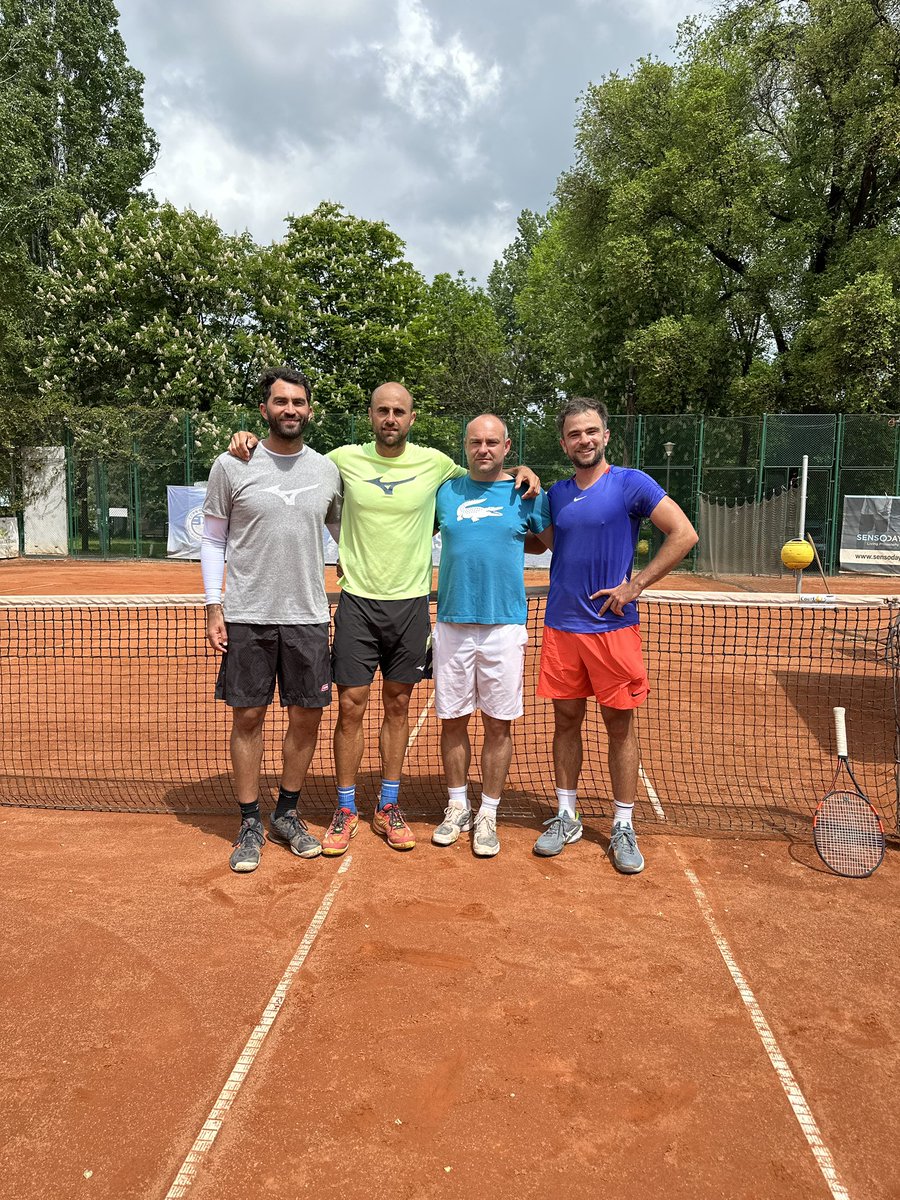MariusCopil's tweet photo. I had 10 good practice days on clay before Mauthausen Q. I feel ready for some Clay court matches 🦾

Thanks boys for the hit https://t.co/RYultfoIG6
