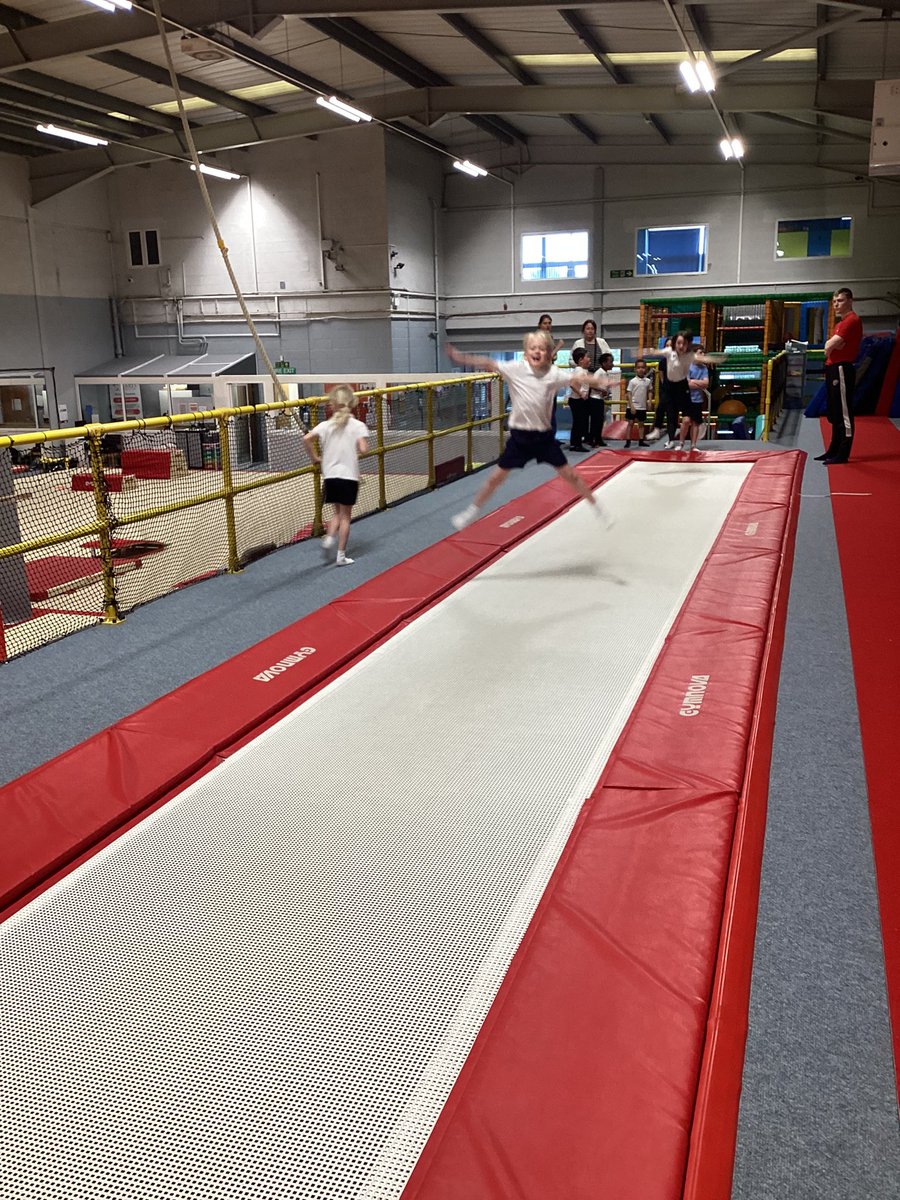 SaintPetersSch's tweet photo. Year 2 loved being part of a gymnastics workshop with @RBGymandSport! They were fantastic using the beams, bars and trampolines and thoroughly enjoyed taking part. A big thank you @RBGymandSport #StPetersPE https://t.co/435CpeQk7T