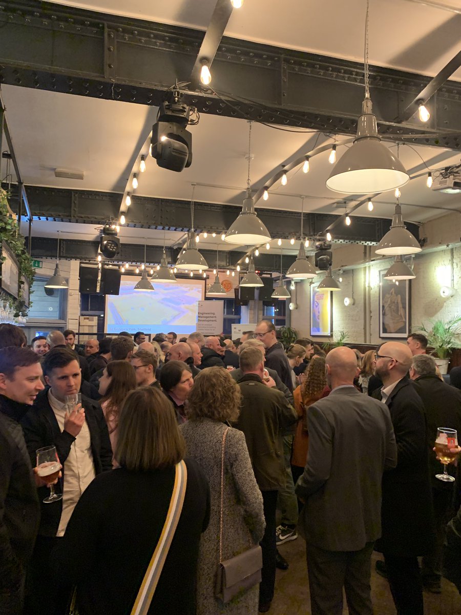 LFCSheffield's tweet photo. A really good turnout for our event last week, especially with it falling on a bank holiday weekend. 👏

Huge thanks to @MottMacDonald for sponsoring the event. 🤝

Our next event is on the 26th of May and is sponsored by @JeffersonSheard🍻

#sheffield #networking #property https://t.co/bKjA9G1ejJ