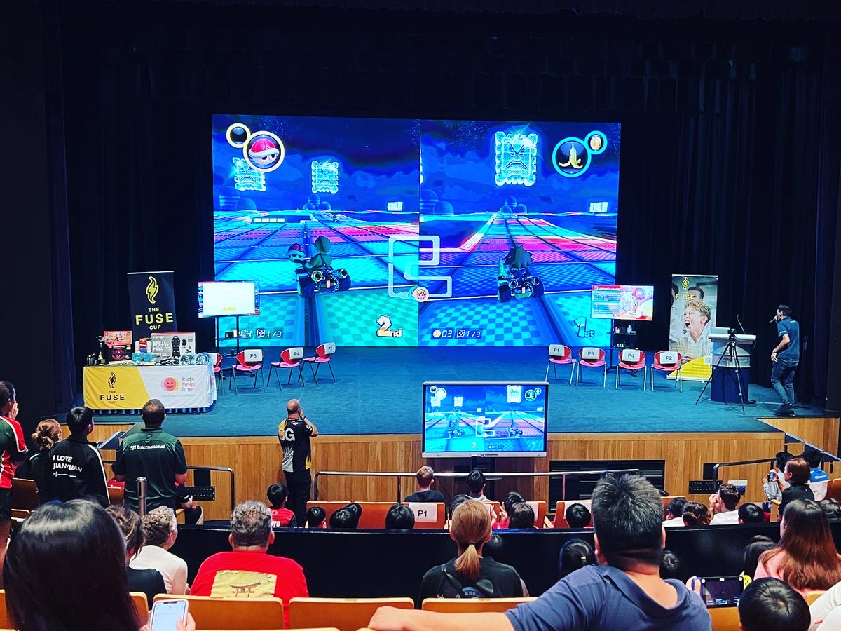 Stamford American tweet media