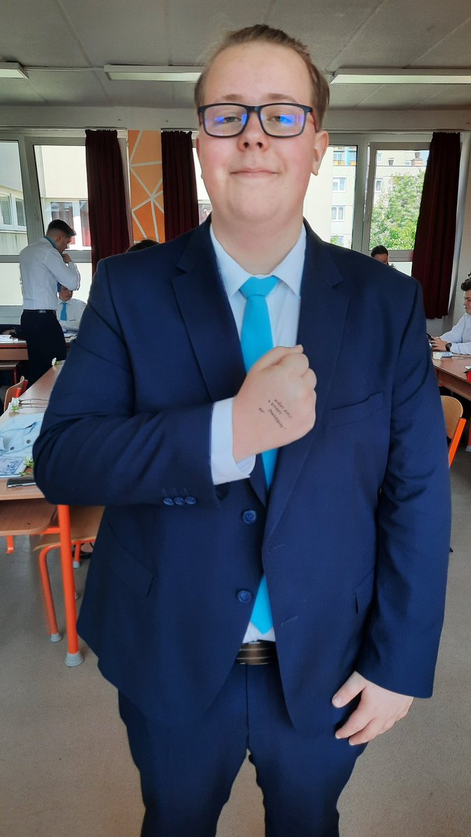 rosszfej faszarc tweet media