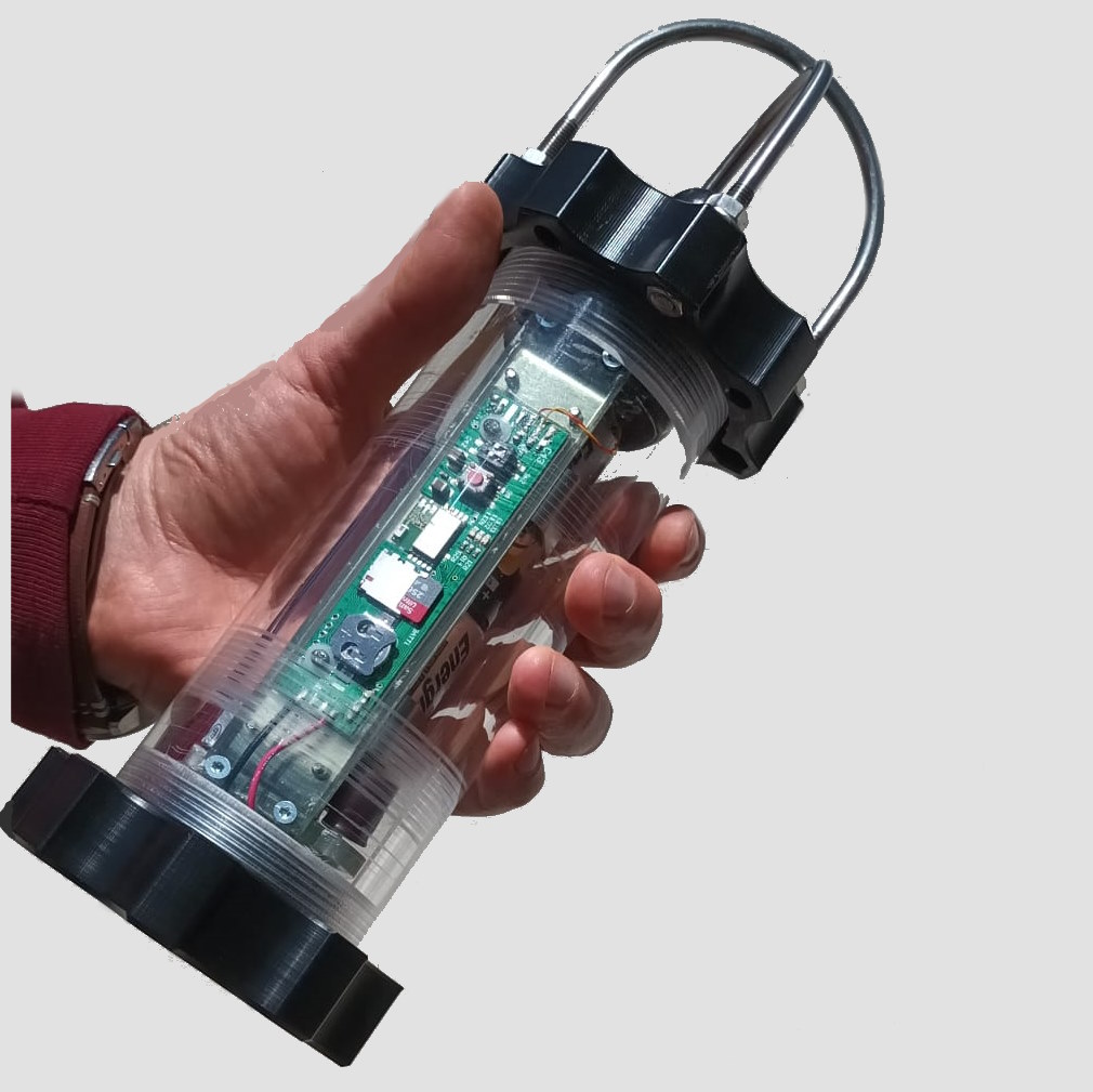 Dodotronic's tweet photo. Hydromic384K a new audio and ultrasonic hydrophone with unattended recording capabilities.
-150m deep test passed!
384 kHz sampling rate and smart scheduling
Low power and small dimensions

https://t.co/jD7pUDpeNU https://t.co/usE5Yq59GS