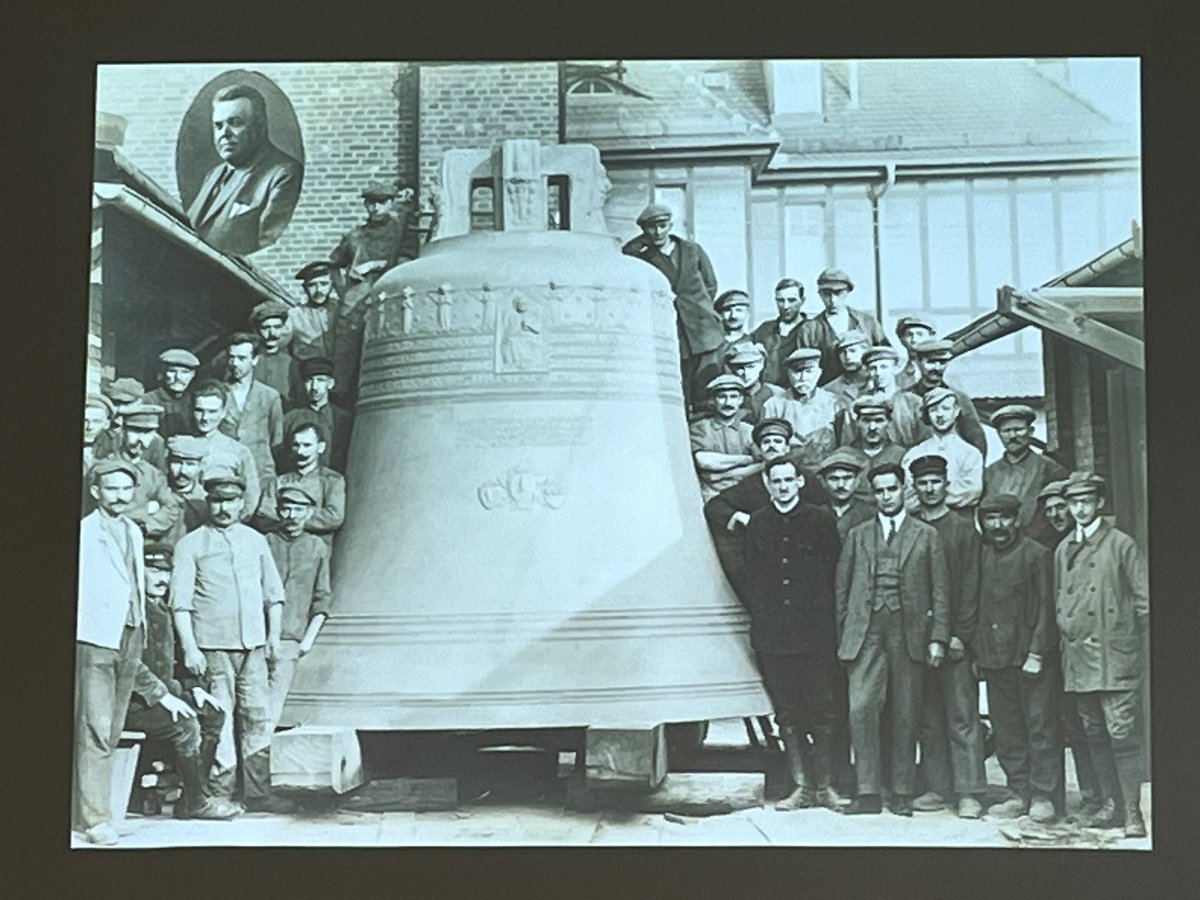 Kirkonkellot dynaamisena järjestelmänä, tästä ja muusta kirkonkellotutkimuksesta Kölnissä 4.-7.5.2023. Mielenkiintoisia yhtäläisyyksiä jopa rautatievaihteiden värähtelyjen kanssa!