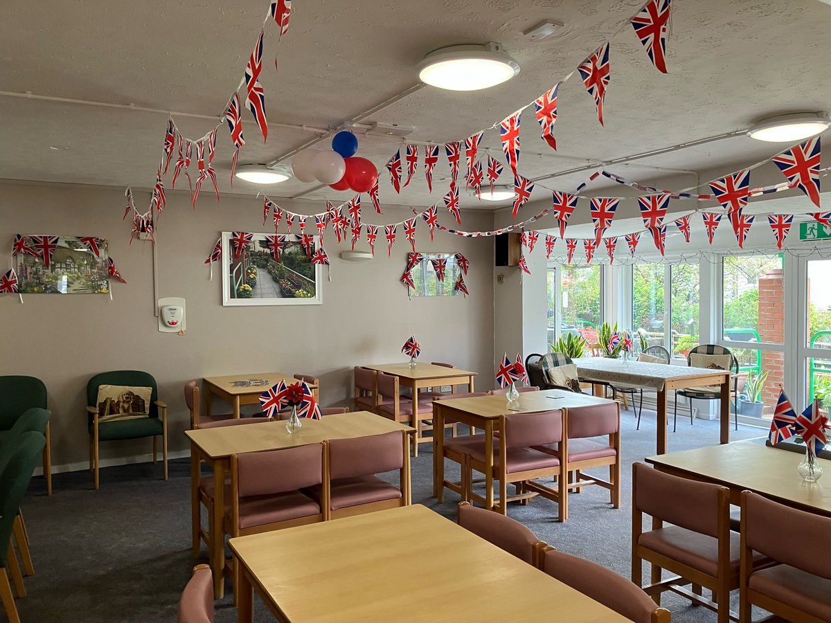 Amy Morgan tweet media