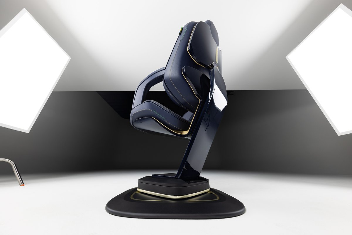 designetal's tweet photo. SENNA COCKPIT BY EMBRAER EXECUTIVE JETS
@embraer shortlisted for the Seating Award in The International Yacht & Aviation Awards 2023.
https://t.co/xV2jesrGW7
#embraer #pulseconcept #seating #aircraftseating #aircraft #aviationseating #privatejet #businessaviation https://t.co/MQctZfOuh9