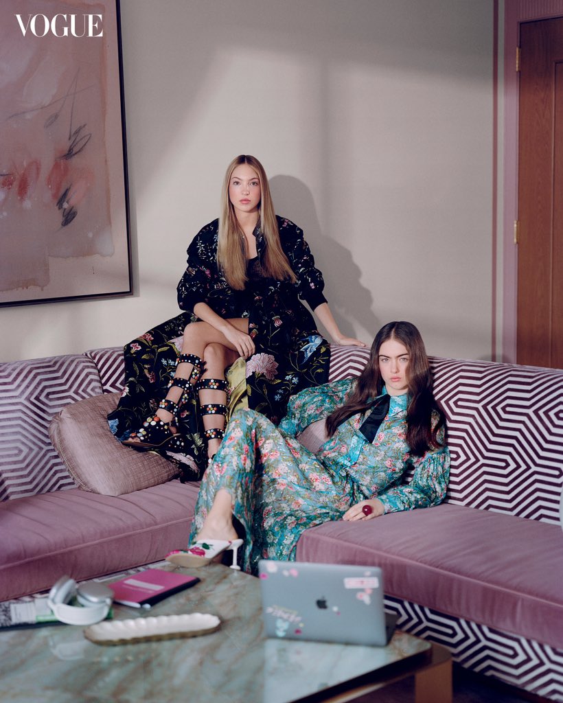 vogueph's tweet photo. Dressed in spring’s most captivating accessories—from jubilant jewels to a bevy of bags, hats & statement necklaces—models & lifelong friends #LilaMoss & #StellaJones paint the town. See them set loose in the Hotel Barrière Fouquet’s NY in SoHo. Read more: https://t.co/EZQlzbqhhU https://t.co/coc500b46l