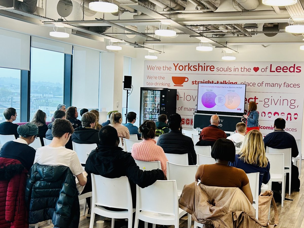 LeedsUnleashed_'s tweet image. The @SkyUK team have spent the morning introducing young people to the top technology they use to cater for an international audience 📺