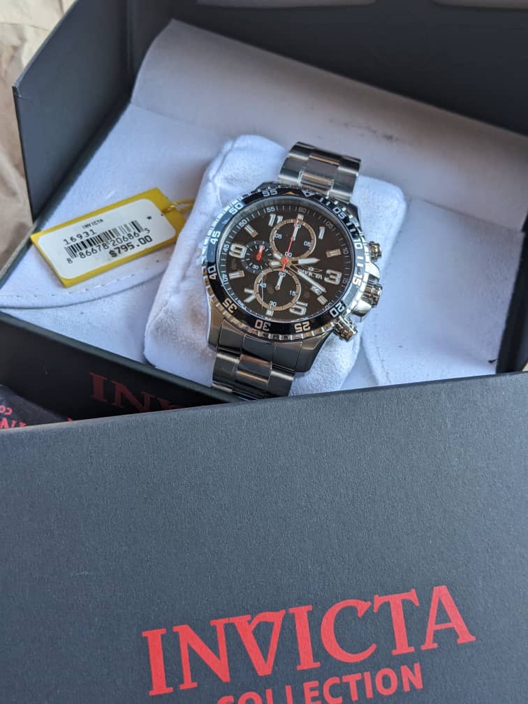 Fenyi's tweet photo. WATCHES FOR SALE.
F1 &amp; F2:
Tissot Automatic
Leather Strap
P8,000

F3 &amp; F4
Invicta Japanese Quartz
Stainless Steel bracelet
P4,000

DM or whatsapp 75 926 709 https://t.co/rj2PVQ9Db6