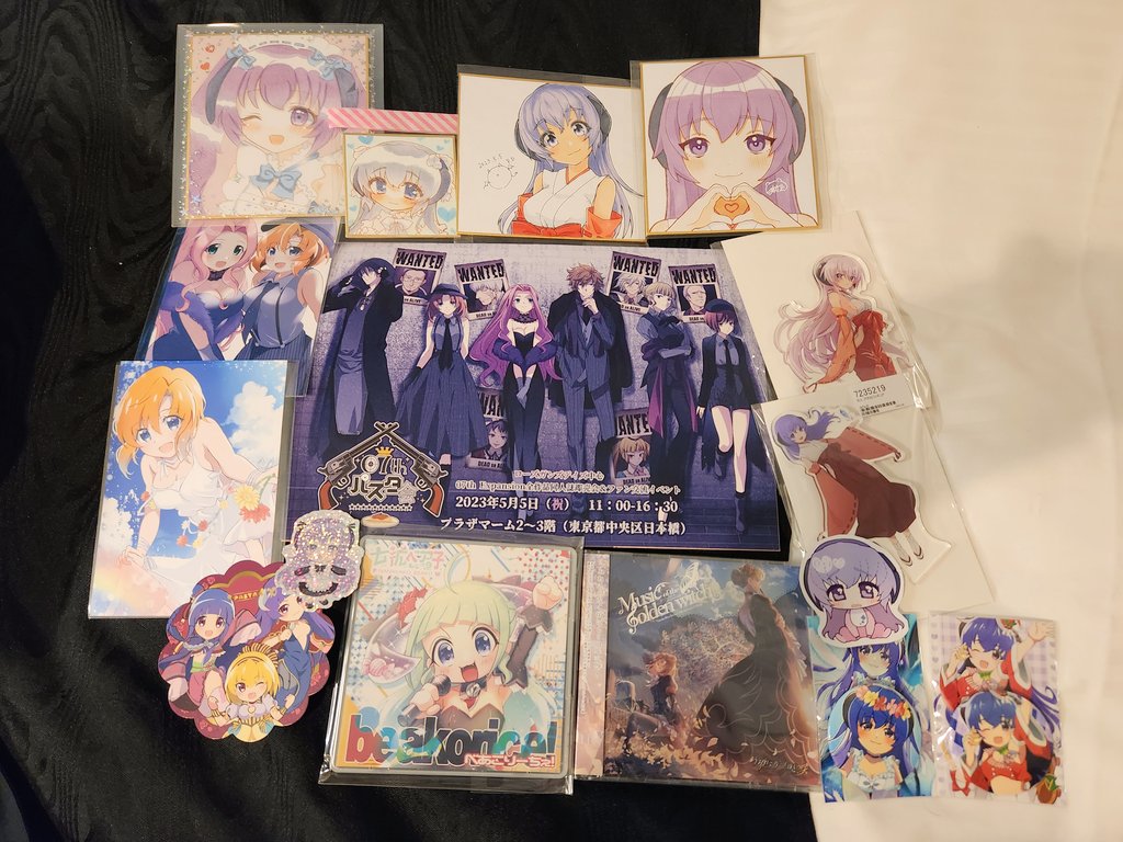 GRUBTHOR's tweet photo. everything i got at the event today, it was fun! i was nervous being a foreigner with no knowledge of Japanese but everyone was very nice. it was a great experience https://t.co/iEDQC3DlEh