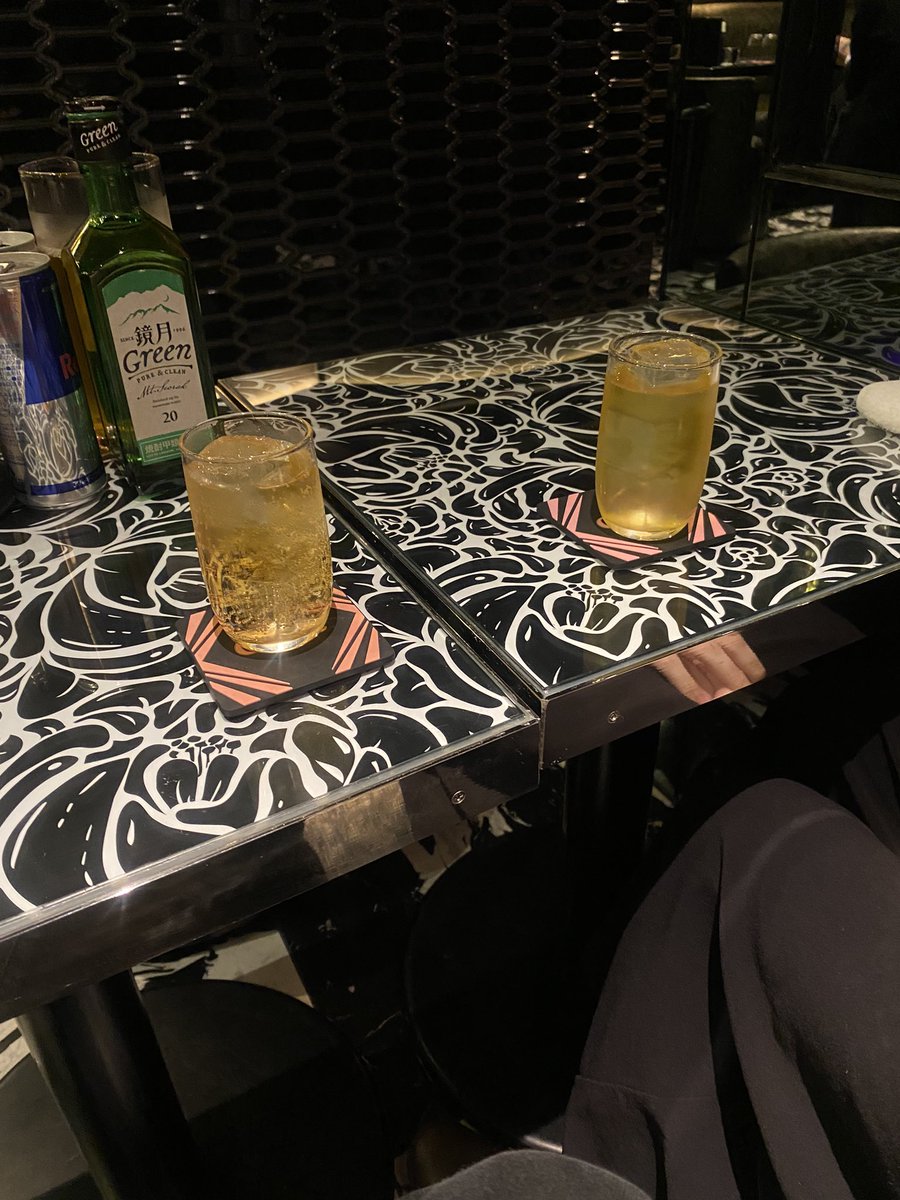 碧（あおい）冬月グループ Chloe tweet media