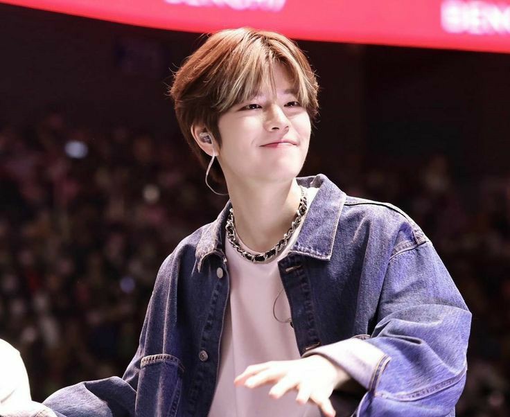shinha_religion's tweet photo. #seungnin ana!au про уставшего студента, паникующего бариста и торт с забавным названием

"Можно мне "Тебя", пожалуйста?"
"Без проблем, моя смена заканчивается через два часа" – и подмигивает https://t.co/NGMADEo7G3