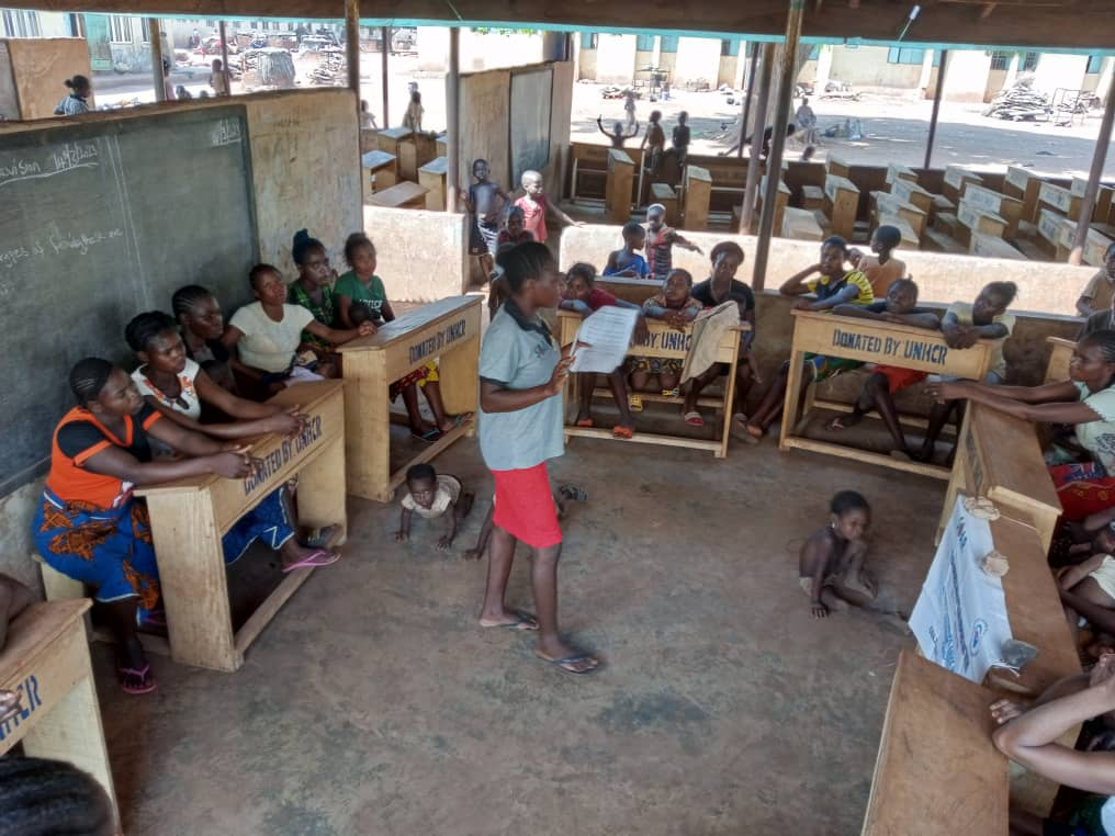 SOARInitiative's tweet photo. A total of 277 displaced adolescent girls and mothers across Gbajimba and Naka IDP camps in Benue trained to speak out against sexual and gender based violence under the SOAR GEMS Arise Mentoring Program. 
#LeaveNoOneBehind
#ItTakesaCommunityToProtectAGirl
#EndSBVAG https://t.co/aDUNprxDqD