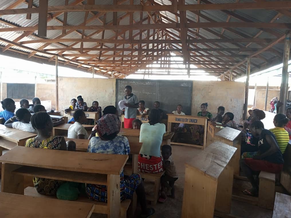 SOARInitiative's tweet photo. A total of 277 displaced adolescent girls and mothers across Gbajimba and Naka IDP camps in Benue trained to speak out against sexual and gender based violence under the SOAR GEMS Arise Mentoring Program. 
#LeaveNoOneBehind
#ItTakesaCommunityToProtectAGirl
#EndSBVAG https://t.co/aDUNprxDqD
