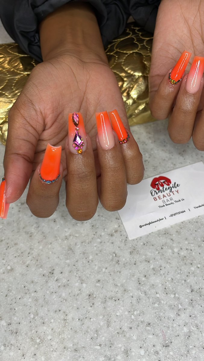 orategileBB's tweet photo. Whatsapp 067 713 7664 to book appointment.
location Bedworth Park, Vaal

#explore #vaalnails #vaaltriangle #vaalnailgoat #vaalnailexpect #GirlTalkZA https://t.co/scMQ7Z4bPw