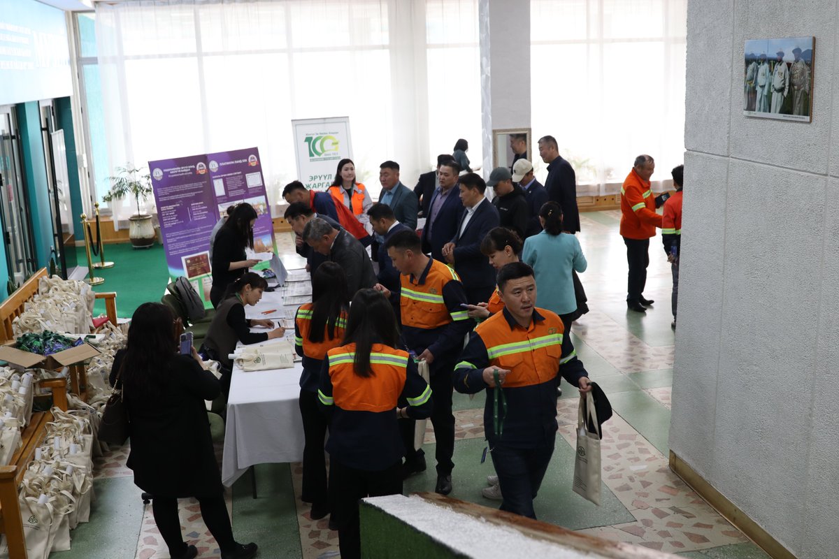 АМЕП 2 хөтөлбөр “Хариуцлагатай уул уурхай өдөрлөг”-ийг дэмжин ажиллаж байна
amep.mn/news-detail/78…
***
AMEP 2 Supports the Mongolian National Mining Association “Responsible Mining Event”
amep.mn/news-detail/78…