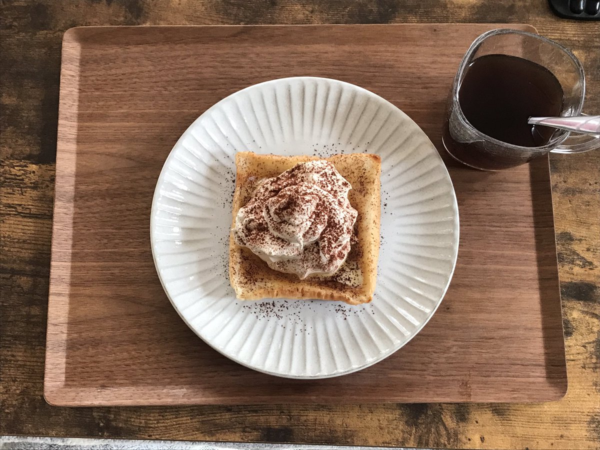 morii8's tweet photo. 本日のパンダのおやつ✨

🐼クリームトースト🍞

久々にゆっくり作って食べてる✨
GWならでは背徳デザート♫
✨d(👁‍🗨(皿)👁‍🗨)つ🧁 https://t.co/iwtmC6QHCW