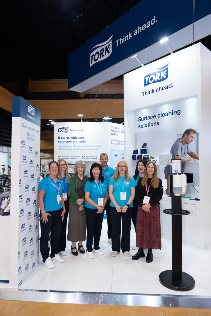 essity's tweet photo. To celebrate World Hand Hygiene Day, our Professional Hygiene team have recently attended 2 events in partnership with the Infection Prevention Society (IPS), delivering a keynote presentation &amp; hosting a webinar with Tork - our global hygiene brand.  

#essity #Tork #IPS #WHHDay https://t.co/wS2Xu2Pcrb