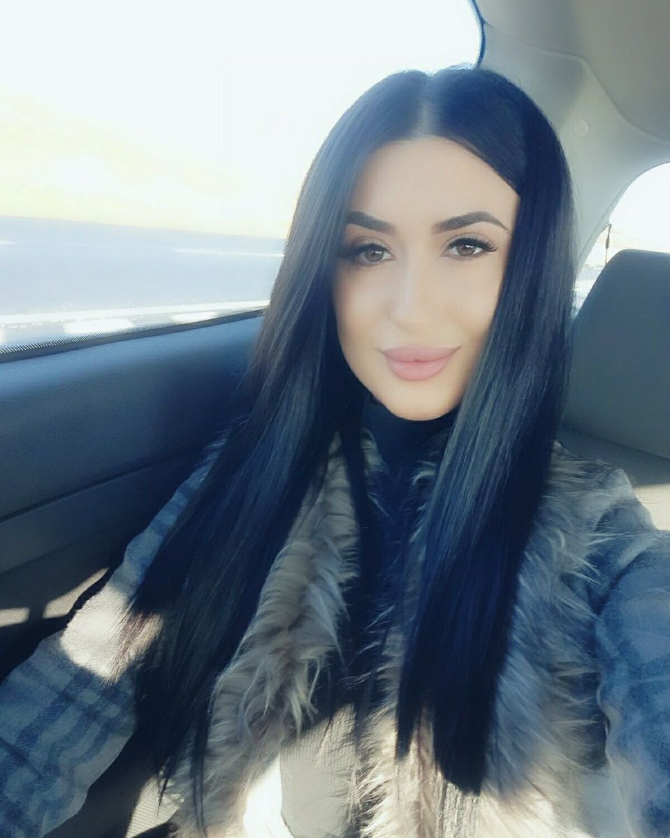 Flirt4Free Europe Girls on Twitter "Do you wanna play? ADELINE ROSSE