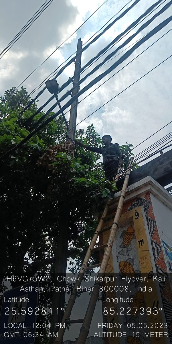 LightPatna's tweet photo. Preventive maintenance of street lights started  in city areas ...
@cityofpatna https://t.co/jnpo7TQlpT