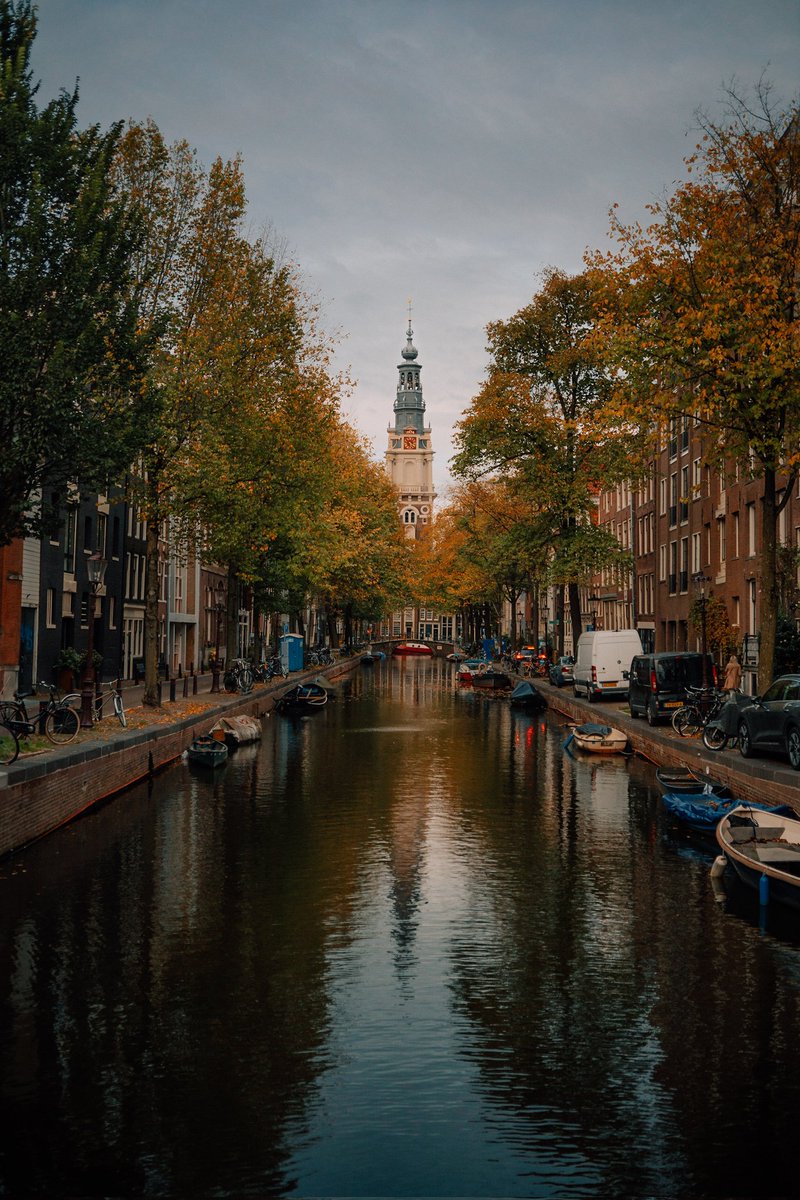 r__tudor's tweet photo. New day. New #GM. The weekend is almost here! 
Time to work on that side hustle ... or just lay in bed 😂

#Audi #photography #visitnl #amsterdam #AudiA1 #AudiNL #SonyAlpha #Zeiss https://t.co/ZcCq8zvg9H