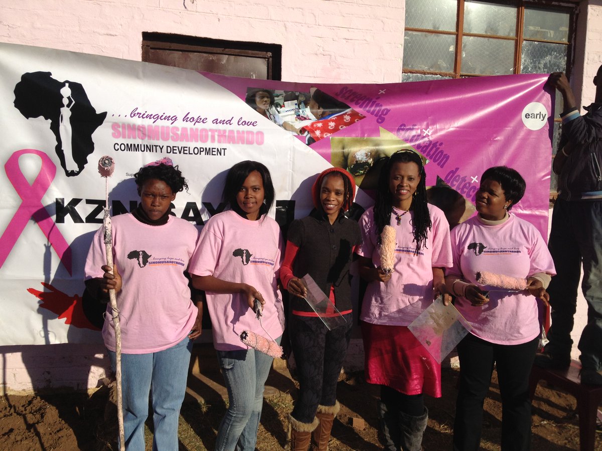 cancerdr3's tweet photo. Women of Magnitude against cancer @findcancercure volunteers Renovated this Old kwaNyuswa Village magistrate court into a clinic,  fundraising , fixing, cleaning. Neli raised funds @WOOLWORTHS_SA Phindile Gule helping us build the first rural cancer centre  #findcancercure #BWIO https://t.co/kzsbTLlaLi