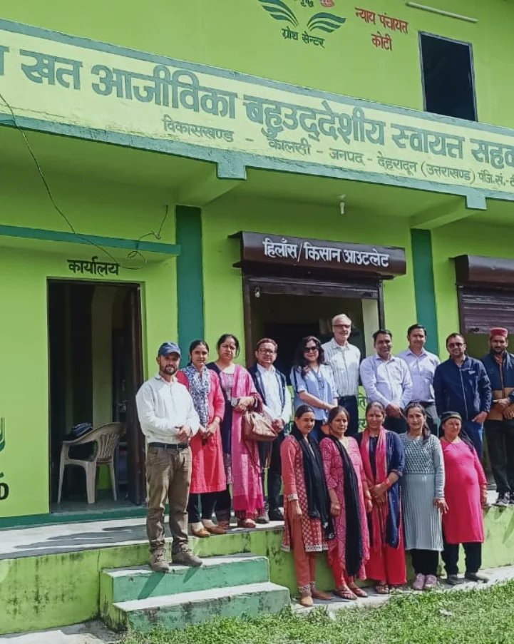 REAPDehradun's tweet photo. Kalsi_RDUK: IFAD TEAM visited the koti growth center at kalsi block. The team that came from IFAD  appreciated the work done by the women and inspired them to expand their business https://t.co/sIB83OmBtR