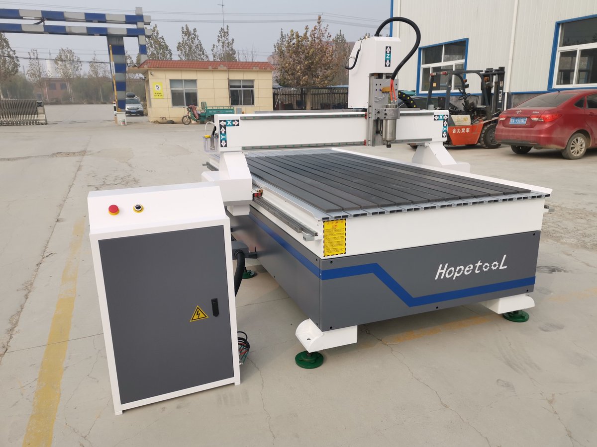 jisophia789's tweet image. 3.2KW spindle stepper motor high precision cnc router machine woodworking #woodworking #cncrouter