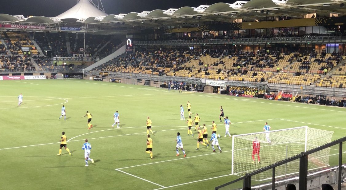 FrankKoken's tweet photo. Matchday. Roda JC-FC Eindhoven Een mooi moment om eindelijk weer eens te winnen in Kerkrade. Heeja den Beer. ππΌ π΅β½οΈπ΅
#remember75 #rodfce https://t.co/ewDFTjk6pA