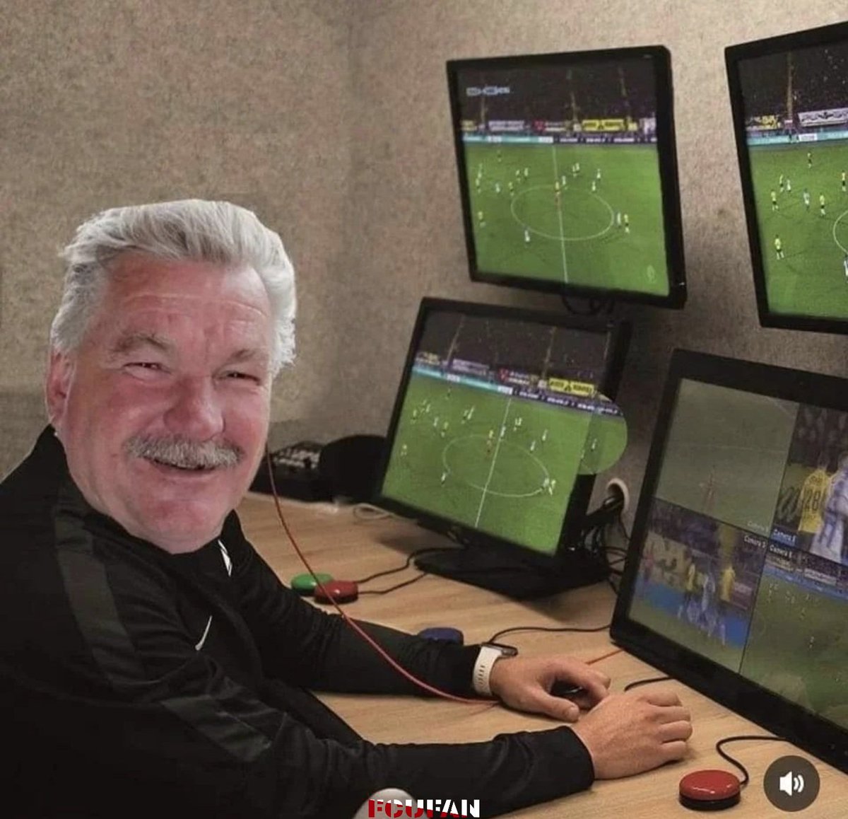 FCU_FAN's tweet image. Vandaag 73 jaar geworden, Frans van Seumeren.

Van harte gefeliciteerd 🎉

#fcutrecht #fransvarseumeren