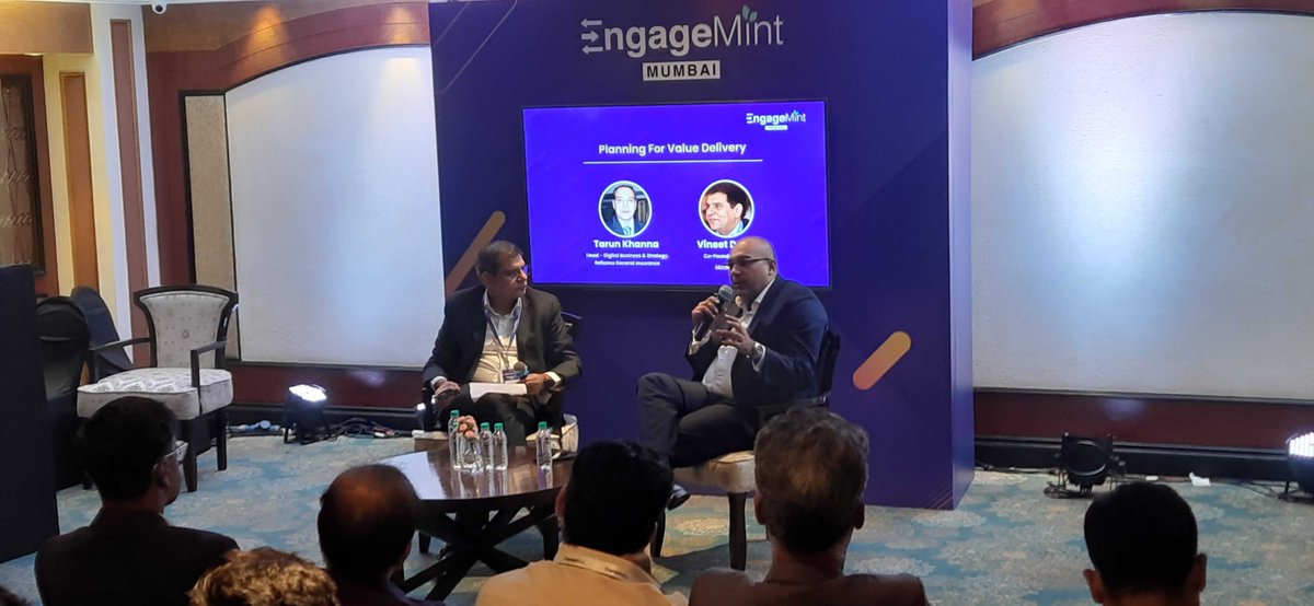 WebEngage's tweet image. 🔴 LIVE from the BFSI &amp;amp; FinTech track at #EngageMint2023

&quot;What I&apos;ve learned in the last 20 years is that the key is to listen to everyone but use your common sense to improve things&quot;, says Tarun Khanna, Head - Digital Business &amp;amp; Strategy, Reliance General Insurance 

#WebEngage