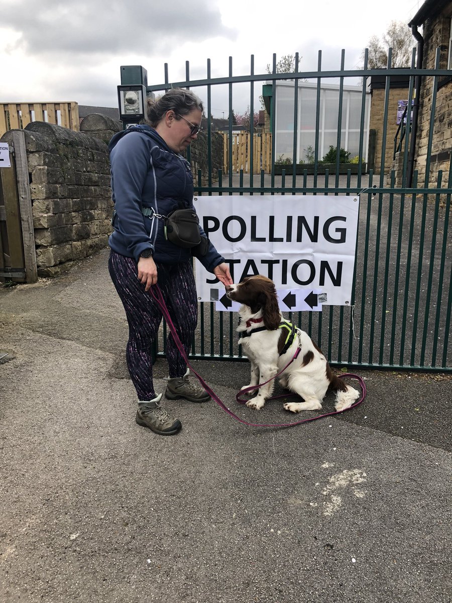 EmmaCarers's tweet photo. @eleanor_rutter I am glad Mabes got her first vote ❤️ https://t.co/iiigi9niOG
