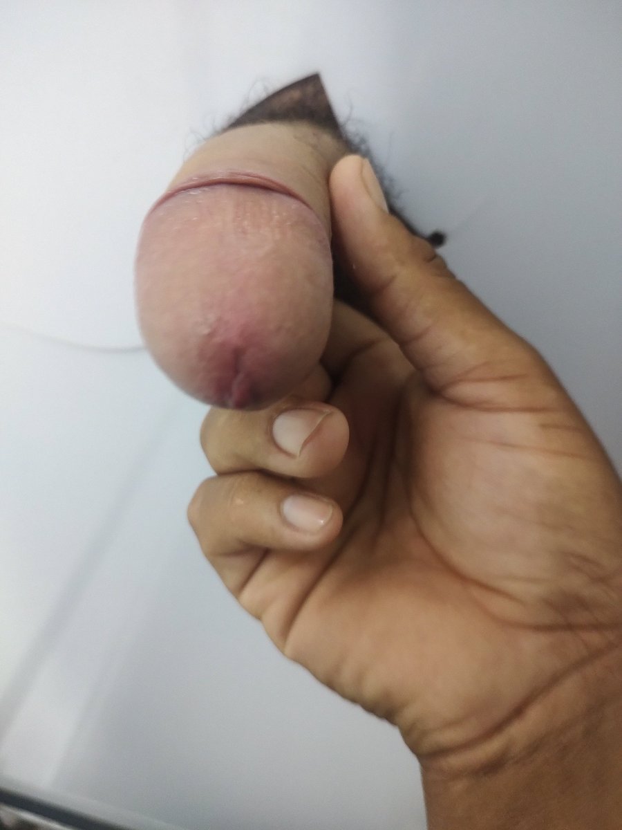 romirocas's tweet photo. Si hay foto hay vídeo
Mi primer Glory hole 
Rt y subí el vídeo mamando 🫣 https://t.co/uXZAeOFB2i