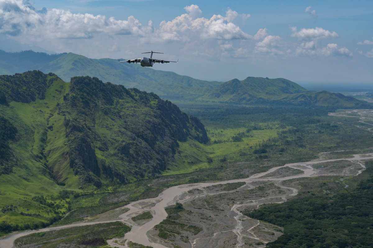 AusAirForce to simulate C-17A high density altitude operations & exposure to weather and terrain not available in 🇦🇺 Through Ex Global Dexterity, engineering equipment has been delivered to Manus ahead of Ex PUK PUK later this year.