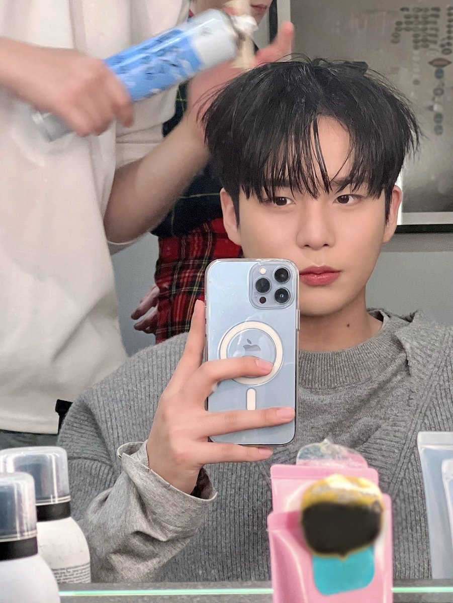ATEEZofficial's tweet photo. [#종호] ✨✨✨
#ATEEZ #에이티즈 https://t.co/sOveXdVCJu