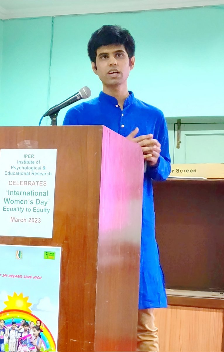shaunakoffice's tweet photo. Shaunak Chakraborty interacting with the audience during  #InternationalWomensDay 2023 celebration.   #NobleWork #NobleWorkFoundation https://t.co/glM3KEXO3X