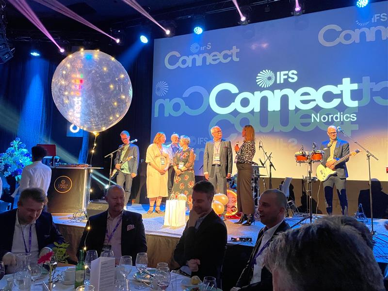 Tom_IFS's tweet photo. Boom💥 2 days of great insights and inspiration! Happy to see you all networking and enjoying yourselves at #IFSConnect Nordics. We hope you are feeling energized and motivated for the future with IFS💜 Thanks to all for coming! https://t.co/1eYfT3PfRe