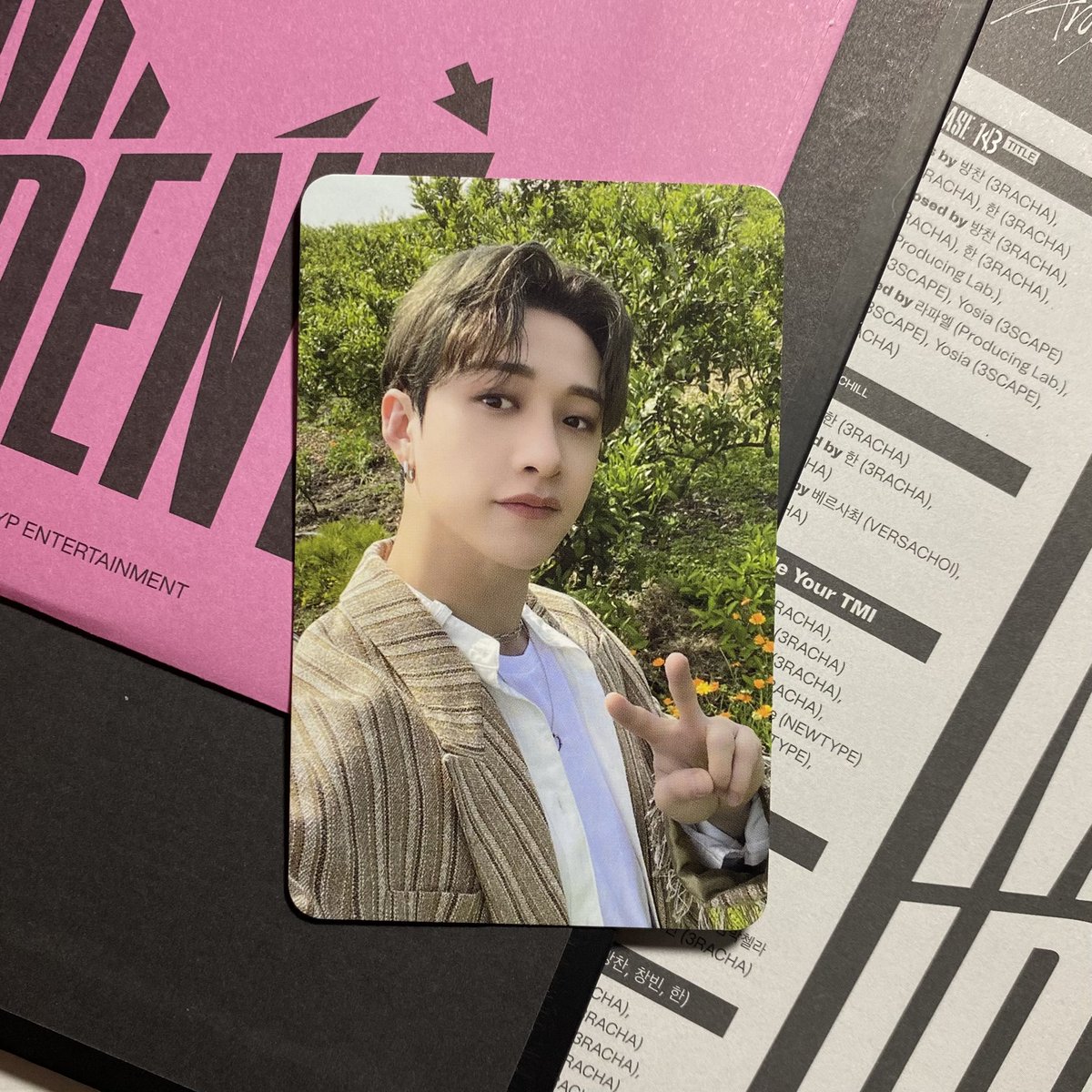 NiaSells_skz's tweet photo. wts lfb ph 𓆩 ♡ 𓆪 #aqhroditesells

Stay in Stay Bang Chan JYP POB !

╰╮ ₱500 (₱450 if payo)
╰╮ onhand, good condi, ❌ sensitive
╰╮ rcbyt!

DM / reply ! ᵔᴗᵔ ៸៸

𓆩 ♡ 𓆪 stray kids skz kpop pc bang chan bangchan jeju Hyunjin I.N Felix Lee Know Changbin Seungmin Han https://t.co/aE8DUMzeBX