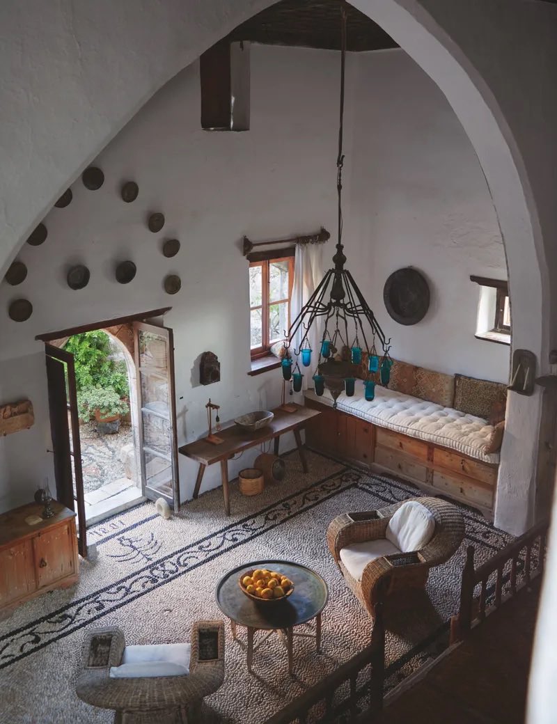 PressGreekEmbas's tweet photo. 🪡 🔗https://t.co/dAjEqvUVXt…
@MinTourGR #hautebohemians #hautebohemiansgreece #greekinteriors #greekislands #photography 📚📚 miguefloresvianna #Rhodes #aegeanislands #dodecanese #antiquities #DesignLeadershipNetwork #jasperconran https://t.co/aEmamYiKz9