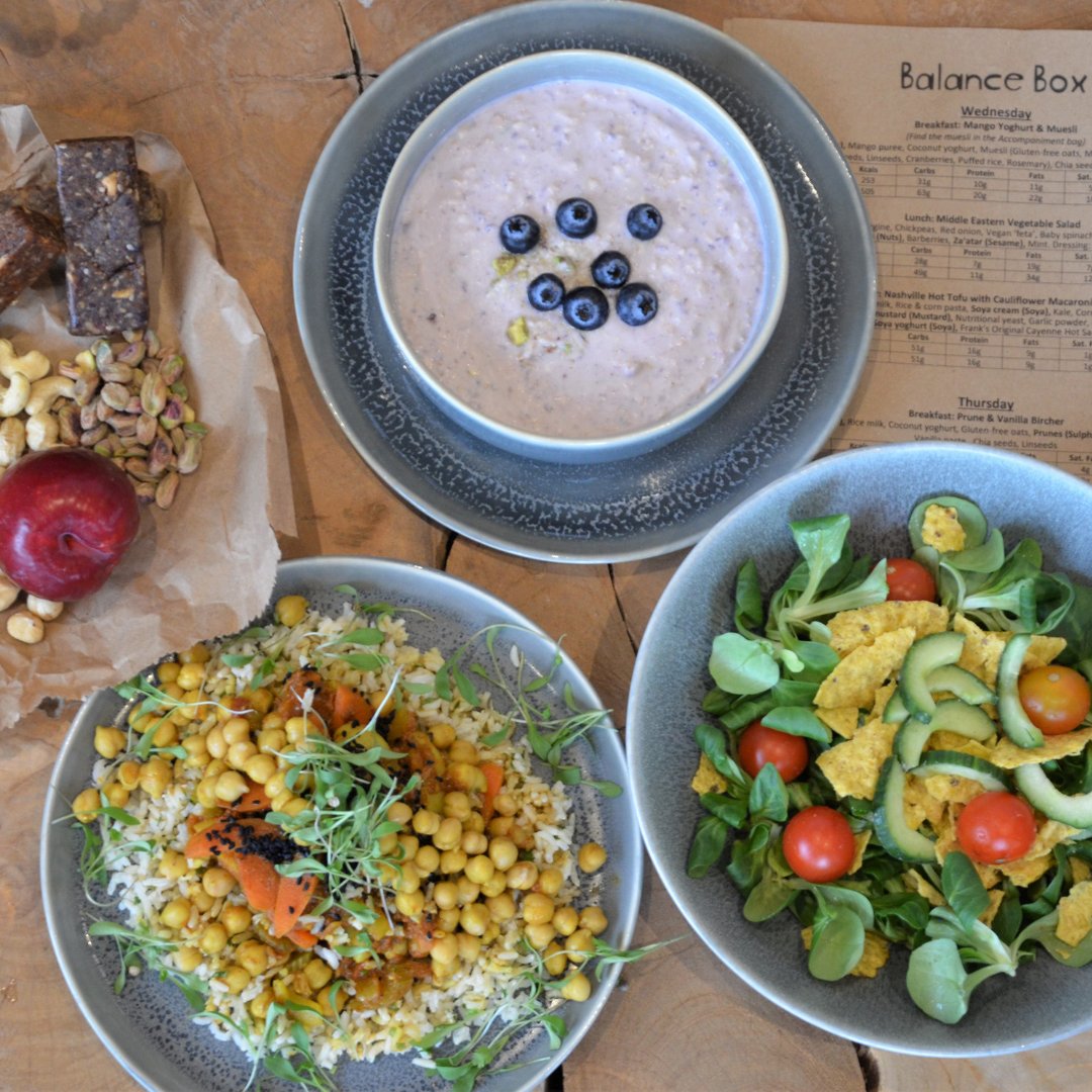 Balanceboxuk's tweet photo. Our amazing Get Ready For Summer Sale is now on! 🌞 Don't miss your opportunity to eat clean and save money doing so.

£25 off one-off orders
£40 off subscriptions

Use code KICKSTART25 or KICKSTART40

#balancebox #sale #summersale #specialoffer  #healthyeating #weightlossmeals https://t.co/ixr1cU6QTB