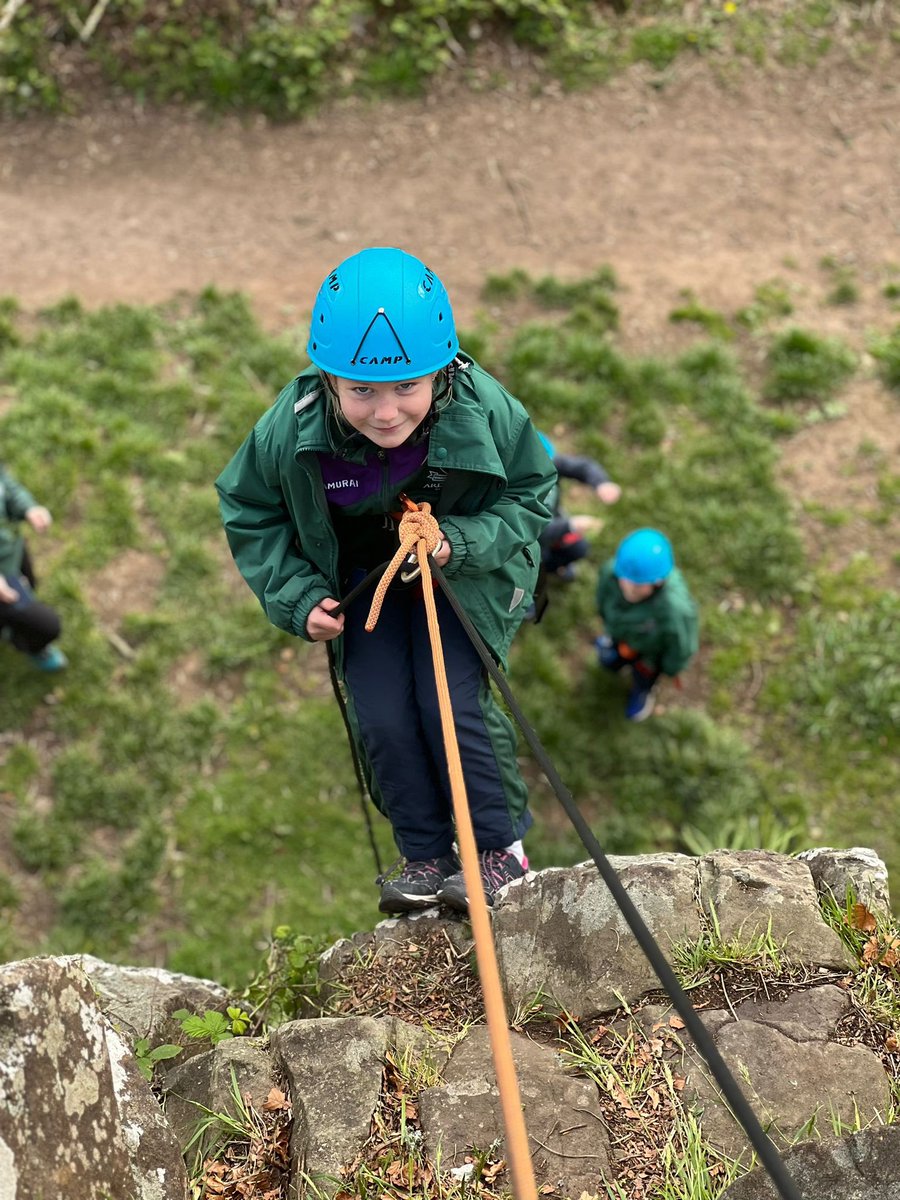 ArdvreckSchool's tweet photo. Our fabulous Form 1 loved abseiling at Bennybeg as part of their camp! 
#team #friends #adventureschool #bestprep https://t.co/QVJYrOeSez