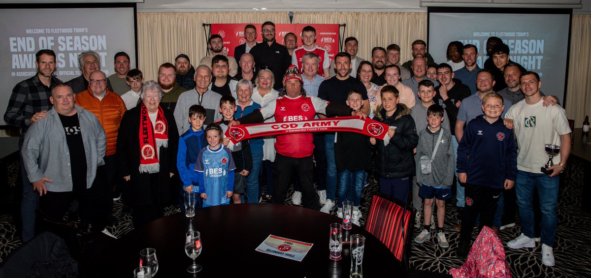 ftfc's tweet image. 𝗙𝗧𝗙𝗖 ✖️ 𝗦𝘂𝗽𝗽𝗼𝗿𝘁𝗲𝗿𝘀 𝗖𝗹𝘂𝗯 📸

#OnwardTogether | @FTFCOSC