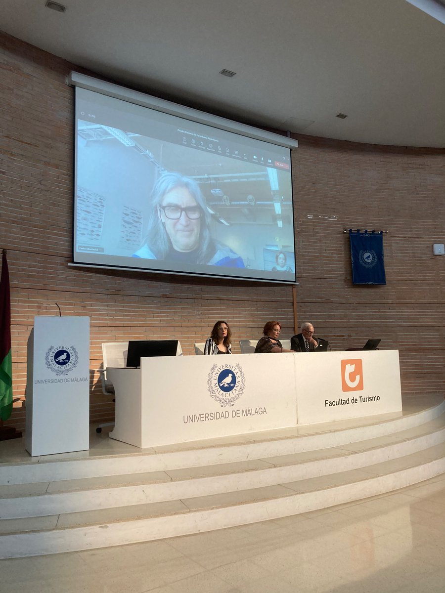 jcdelcast's tweet photo. Segundo Premio de Periodismo Radiofónico Guillermo Jiménez Smerdou https://t.co/ub1LYMPj7V