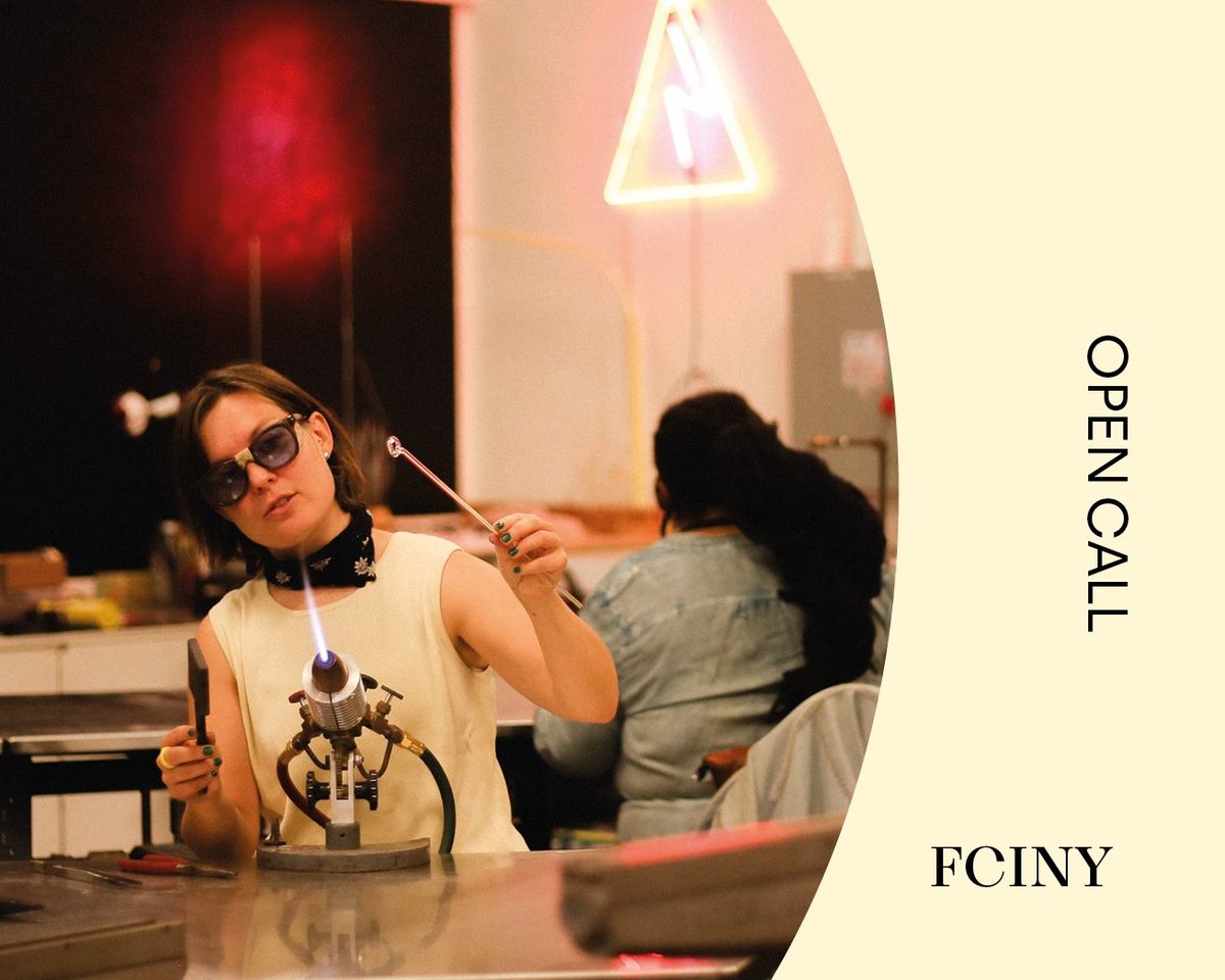 Designers, glass artists and curators: submit your application for FCINY Residency Program 2024 by May 23! @fciny 

Read more: 
fciny.org/residency/hann…

#Newyork #inspiration #networking #creativework