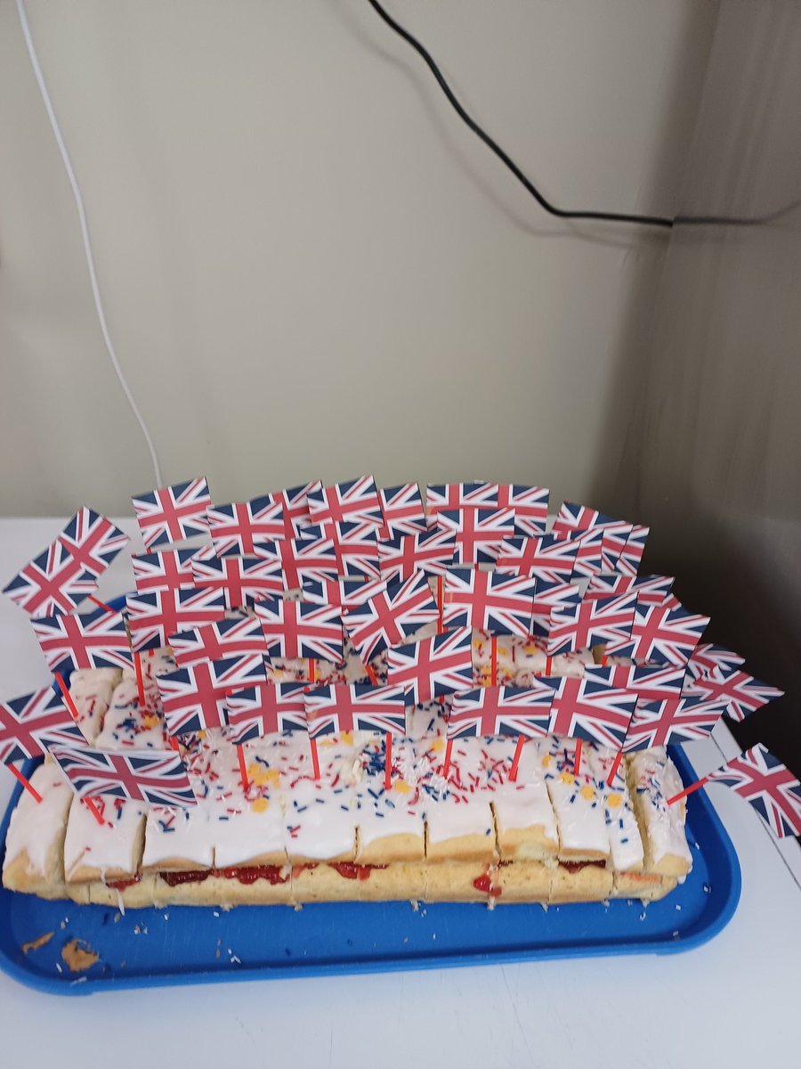 mandy_skilling's tweet photo. Did somebody say #Coronationparty #Coronation ? https://t.co/O1cCzvMnek